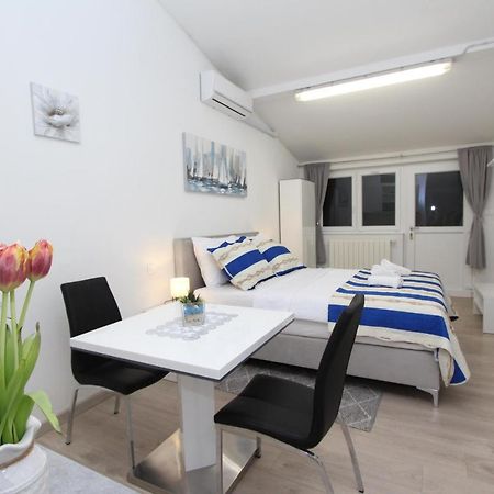 Studio Sunny Rovinj Luaran gambar