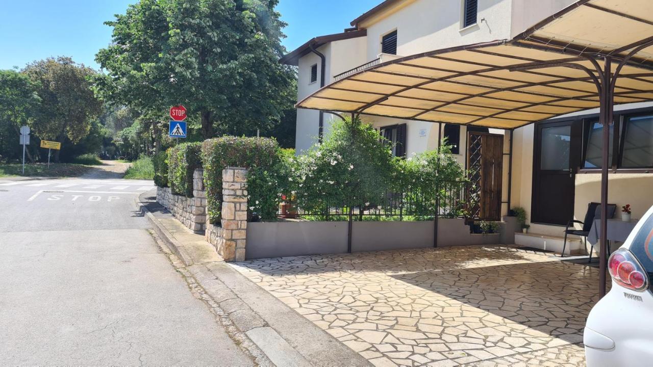 Studio Sunny Rovinj Luaran gambar